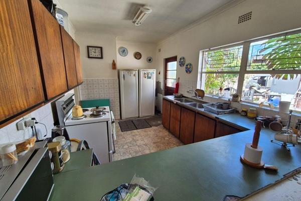 3 Bedroom Property for Sale in Mabille Park Western Cape